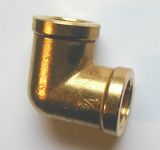 Elbow 90 ° 1 / 2 FPT X 1 / 2 FPT Brass